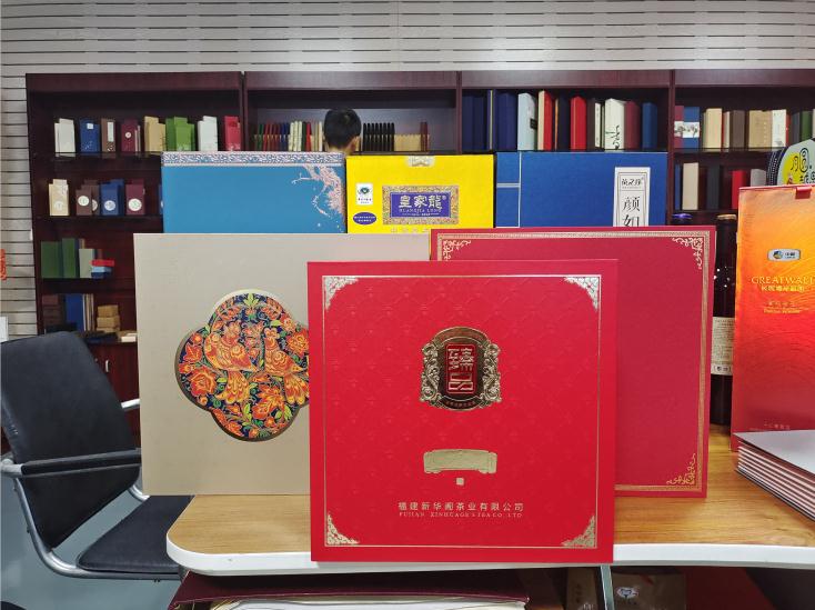 酒(jiǔ)類包裝盒常用(yòng)的包裝樣式有(yǒu)哪些？如何酒盒(he)設計？